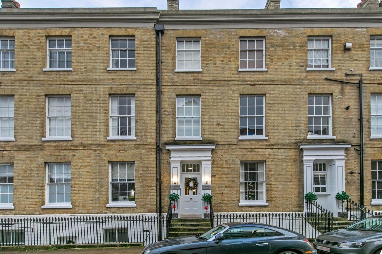 Ferienwohnung The Sky Penthouse Winchester Exterior foto
