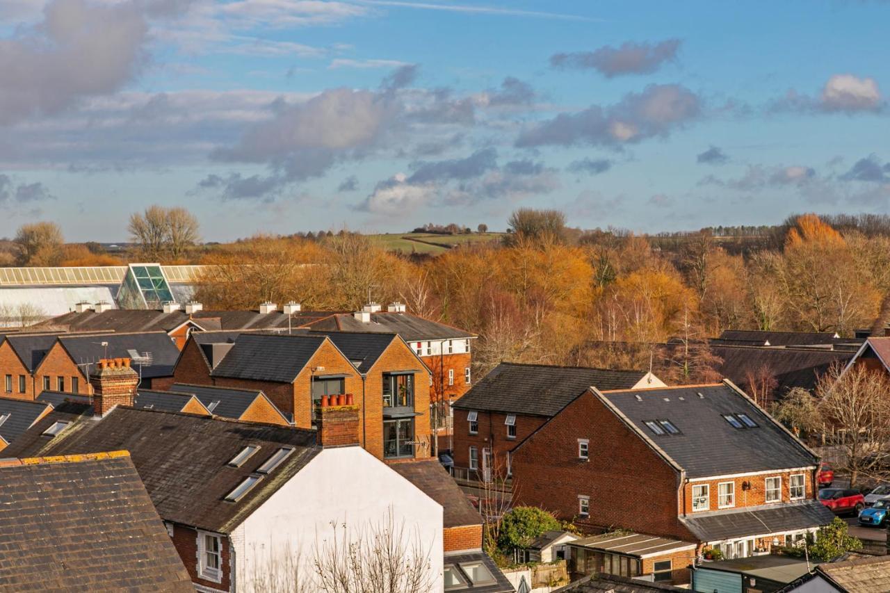 Ferienwohnung The Sky Penthouse Winchester Exterior foto
